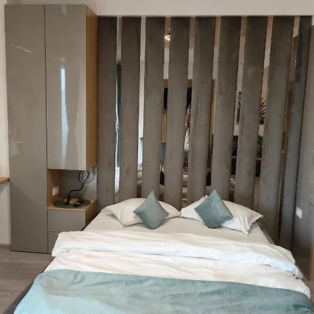 Ella By Complex Almar Luxury ナボダリ