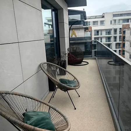 Ella By Complex Almar Luxury ナボダリ